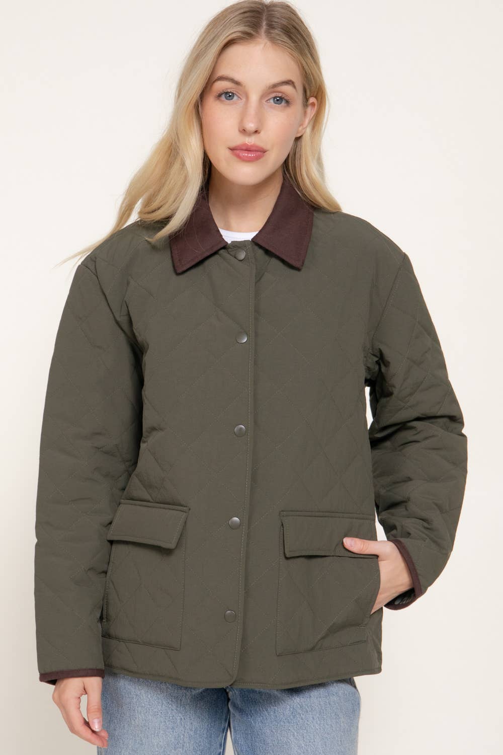 Contrast-Collar Quilted Puffer Jacket