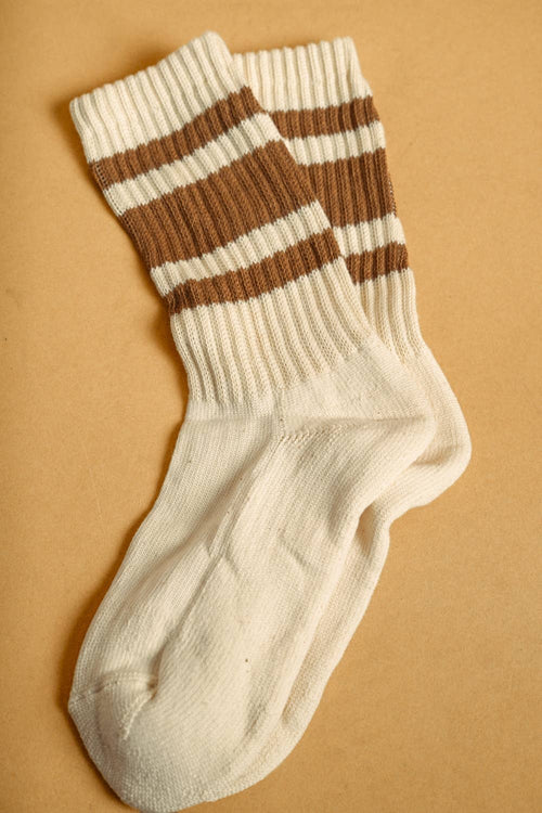 A8107   RETRO STRIPE CREW SOCKS