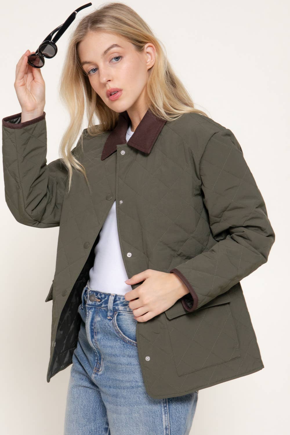 Contrast-Collar Quilted Puffer Jacket