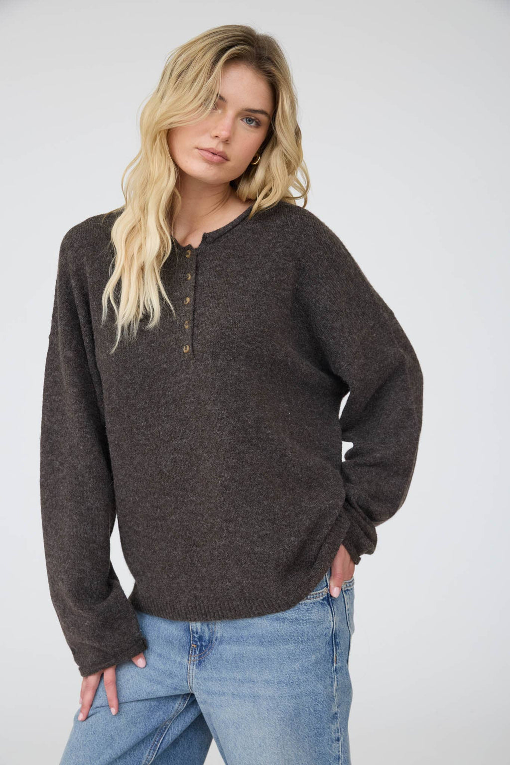 Rolled Edge Henley Pullover Sweater